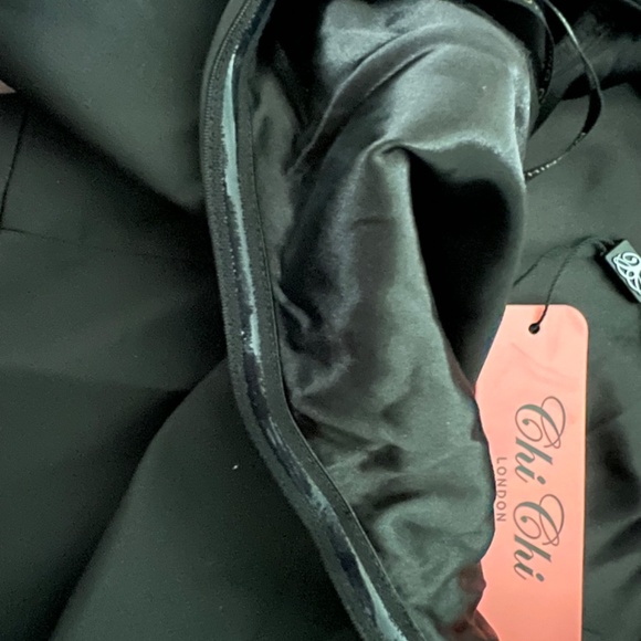 CHI CHI LONDON DRESS SZ 6 US 8 UK - Picture 10 of 12